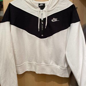 Nike Crop Top Hoodie